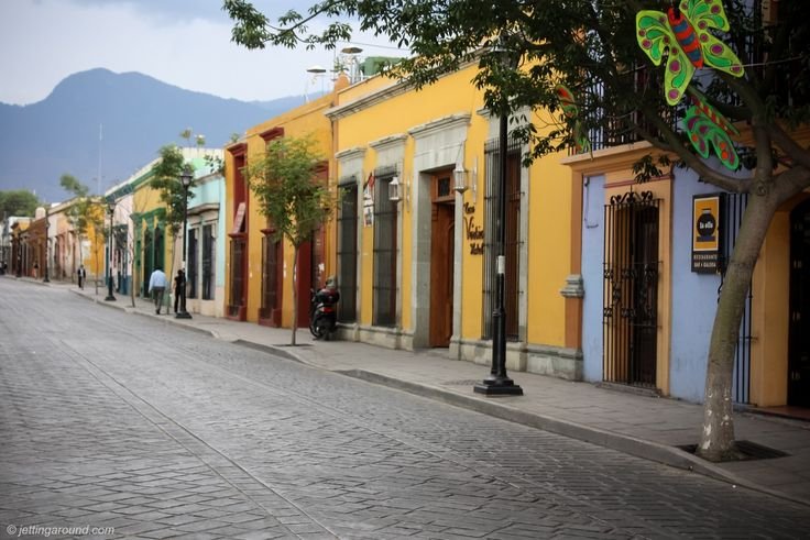 https://overlandtraveltips.com/wp-content/uploads/2026/08/014c7bd3b1c8cdb37eaa3b0a223c3d82.jpg