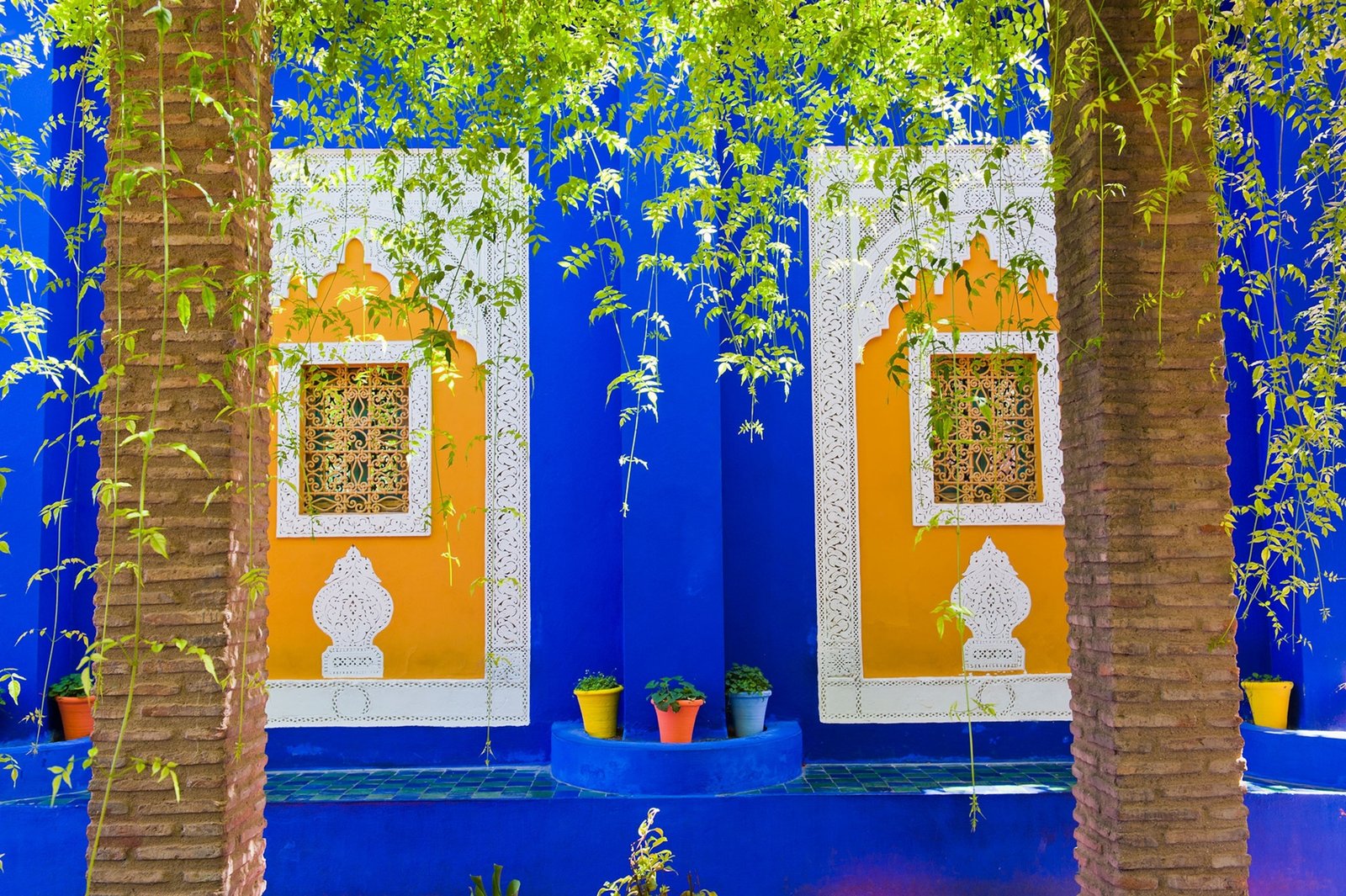 https://overlandtraveltips.com/wp-content/uploads/2026/08/02-jardin-marjorelle.jpg