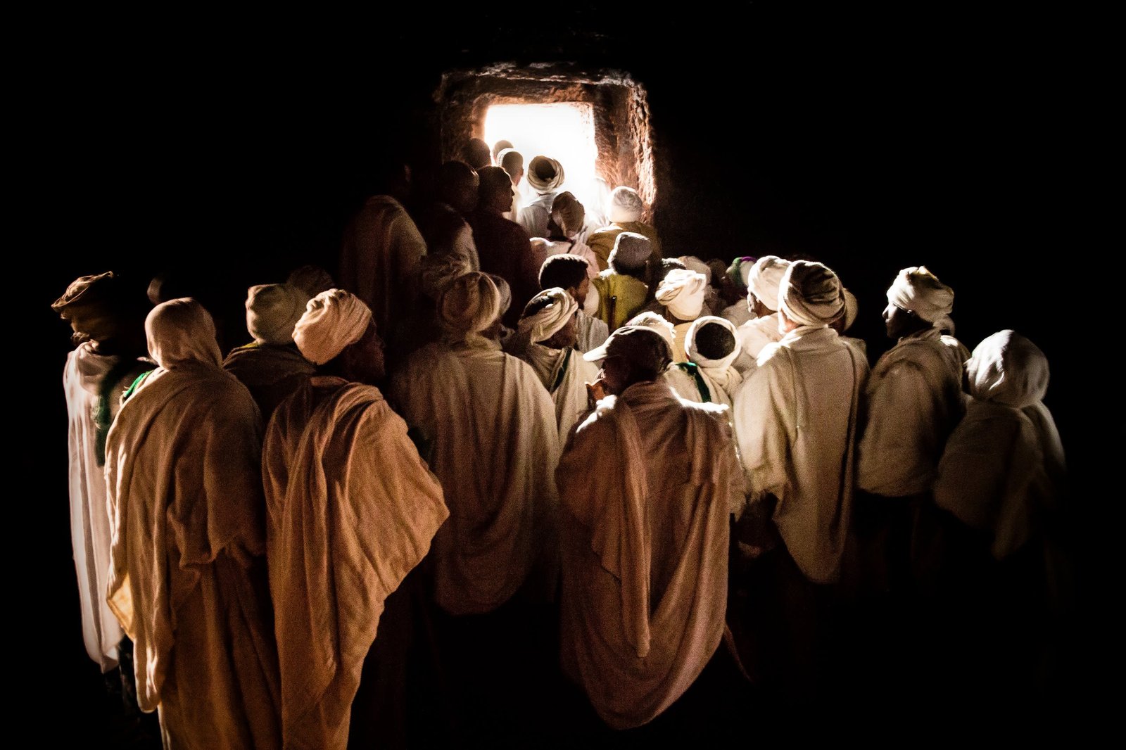 https://overlandtraveltips.com/wp-content/uploads/2026/08/161027174527-restricted-lalibela-tariq-zaidi-2.jpg