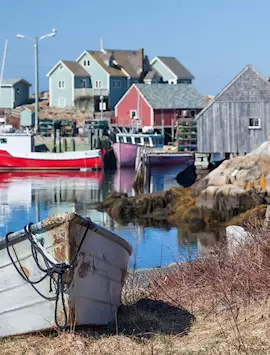 https://overlandtraveltips.com/wp-content/uploads/2026/08/538100-peggys-cove-canada.webp