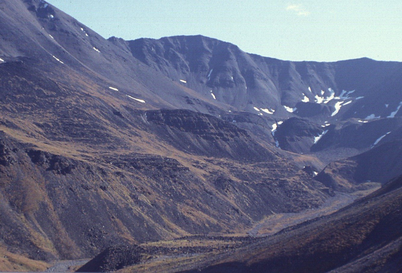 https://overlandtraveltips.com/wp-content/uploads/2026/08/Atigun_Pass2C_Dalton_Highway.jpg