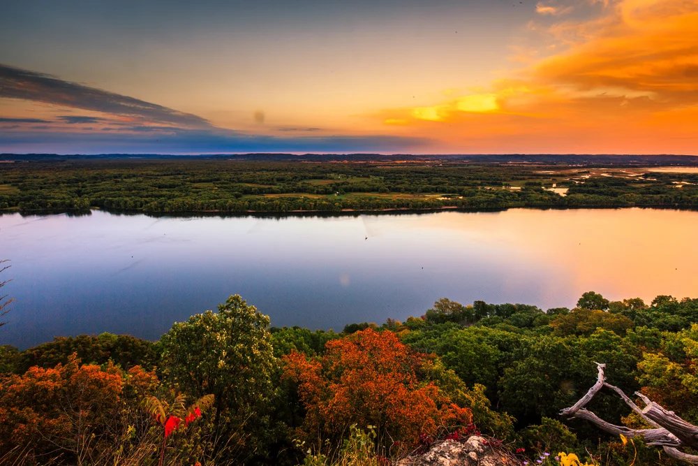 https://overlandtraveltips.com/wp-content/uploads/2026/08/Day2B562B-2BGreat2BRiver2BBluff2BState2BPark2BMN-004.jpg