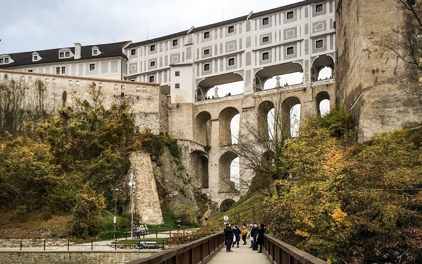 https://overlandtraveltips.com/wp-content/uploads/2026/08/EtZDwfpVOncc4iKfpOkzaYJP0.jpg