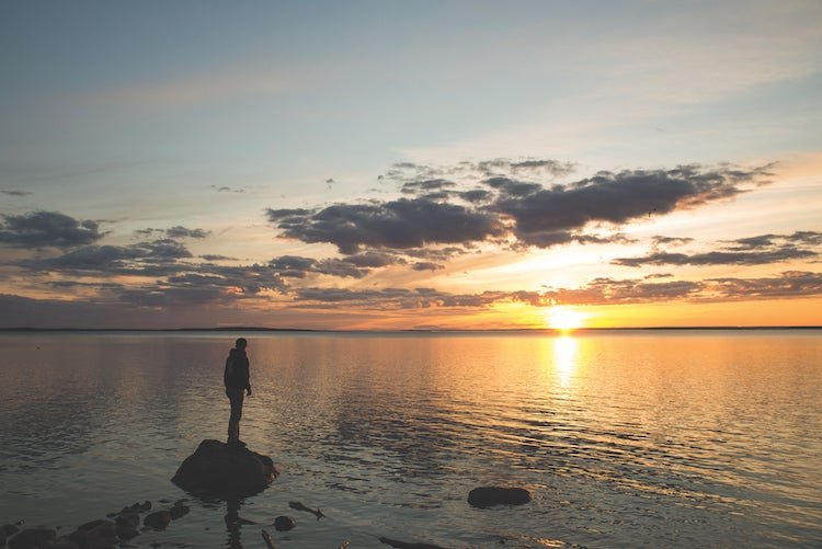 https://overlandtraveltips.com/wp-content/uploads/2026/08/Lake2.jpg