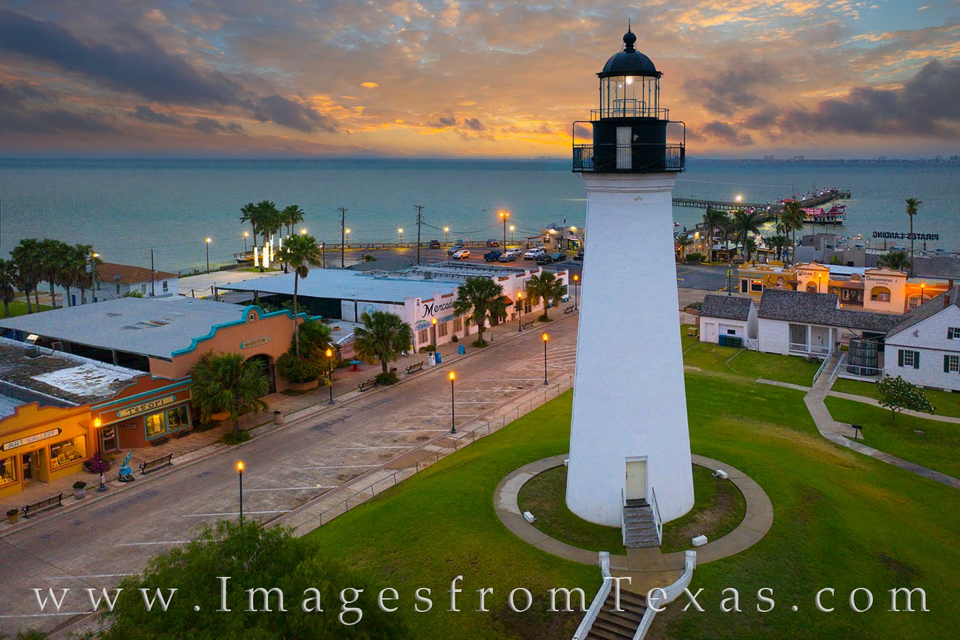 https://overlandtraveltips.com/wp-content/uploads/2026/08/Port-Isabel-Lighthouse-before-Sunrise-512-2.jpg