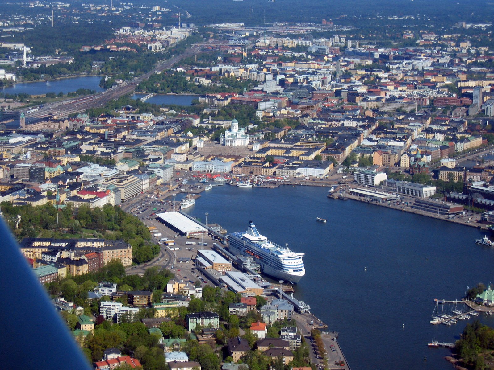 https://overlandtraveltips.com/wp-content/uploads/2026/08/South_Harbour_from_air.jpg
