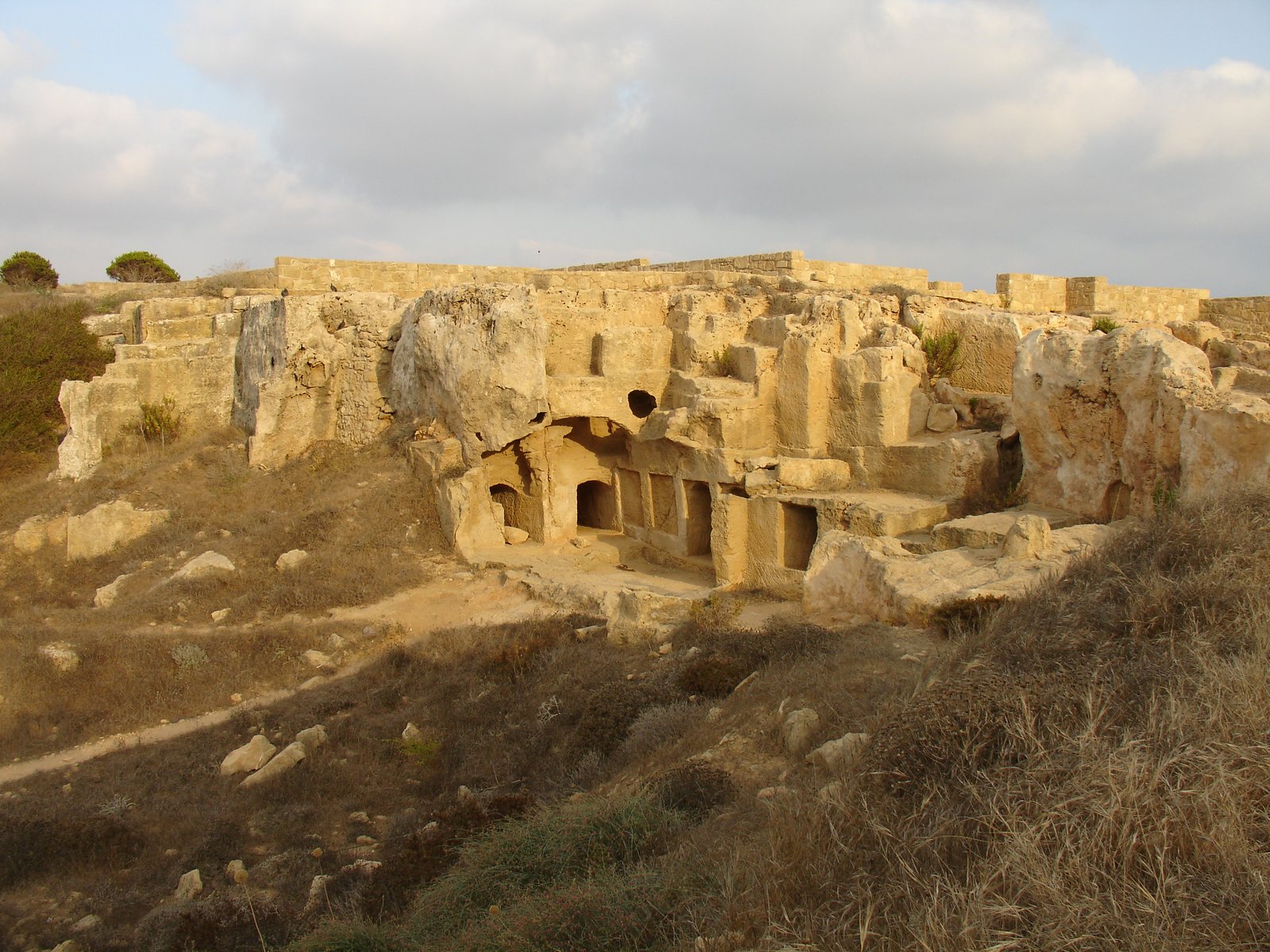 https://overlandtraveltips.com/wp-content/uploads/2026/08/Tombs_of_the_Kings_28Paphos29.jpg