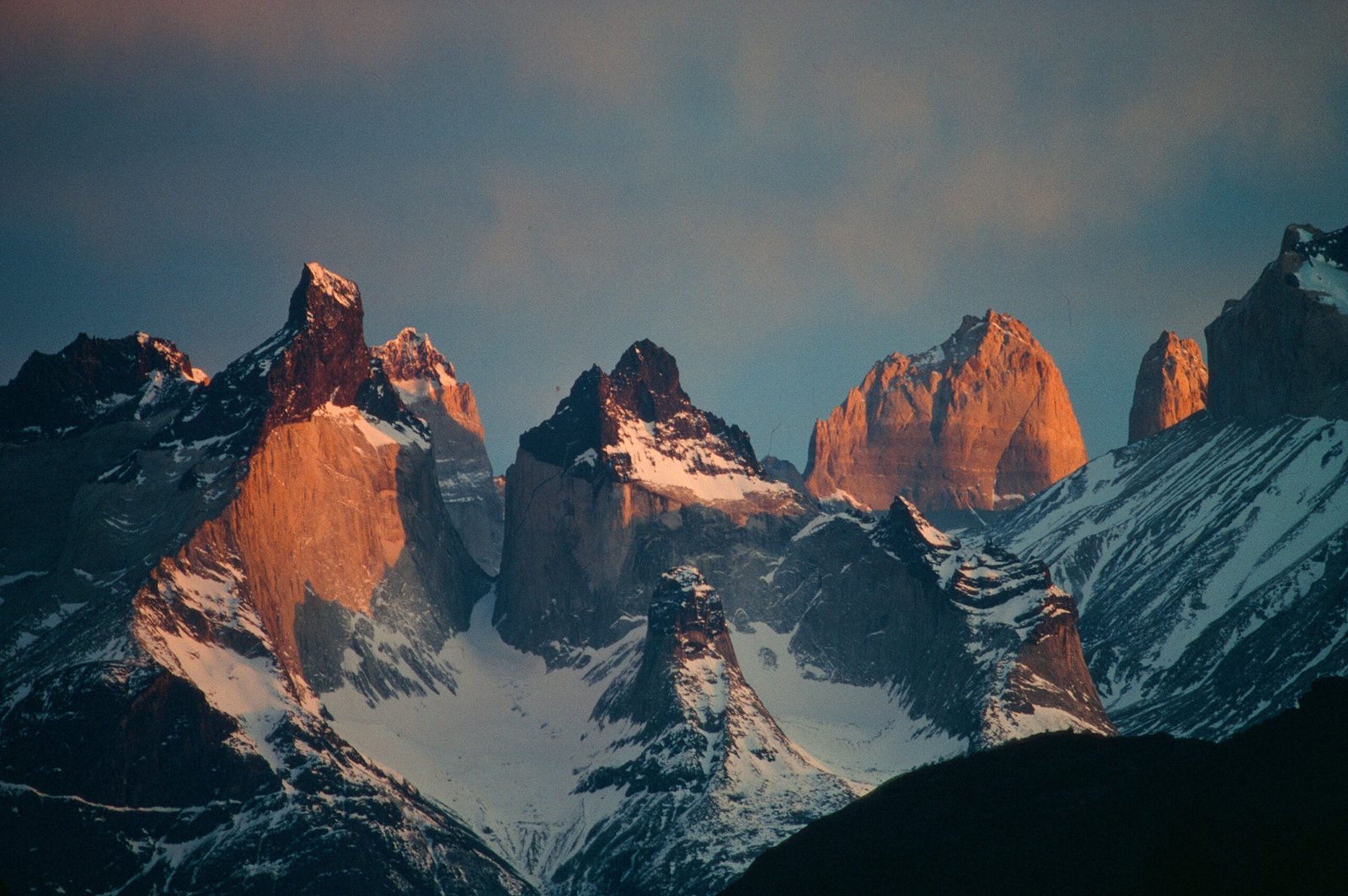 https://overlandtraveltips.com/wp-content/uploads/2026/08/U1c5dYZp-Sunrise-over-the-Paine-Towers-Chile-scaled.jpg
