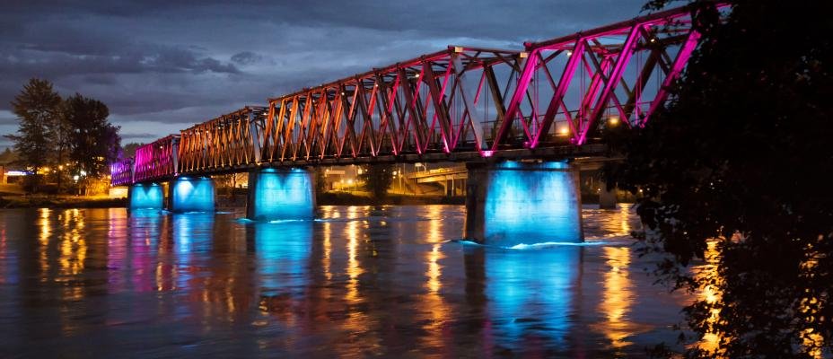 https://overlandtraveltips.com/wp-content/uploads/2026/08/bridge_lit.jpg