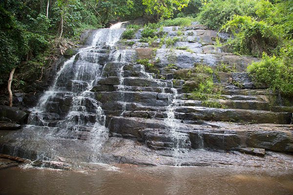 https://overlandtraveltips.com/wp-content/uploads/2026/08/cascades-de-man01.jpg