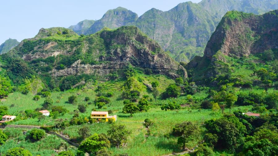 https://overlandtraveltips.com/wp-content/uploads/2026/08/ib2mojrwlpdclrs22k2g.jpg