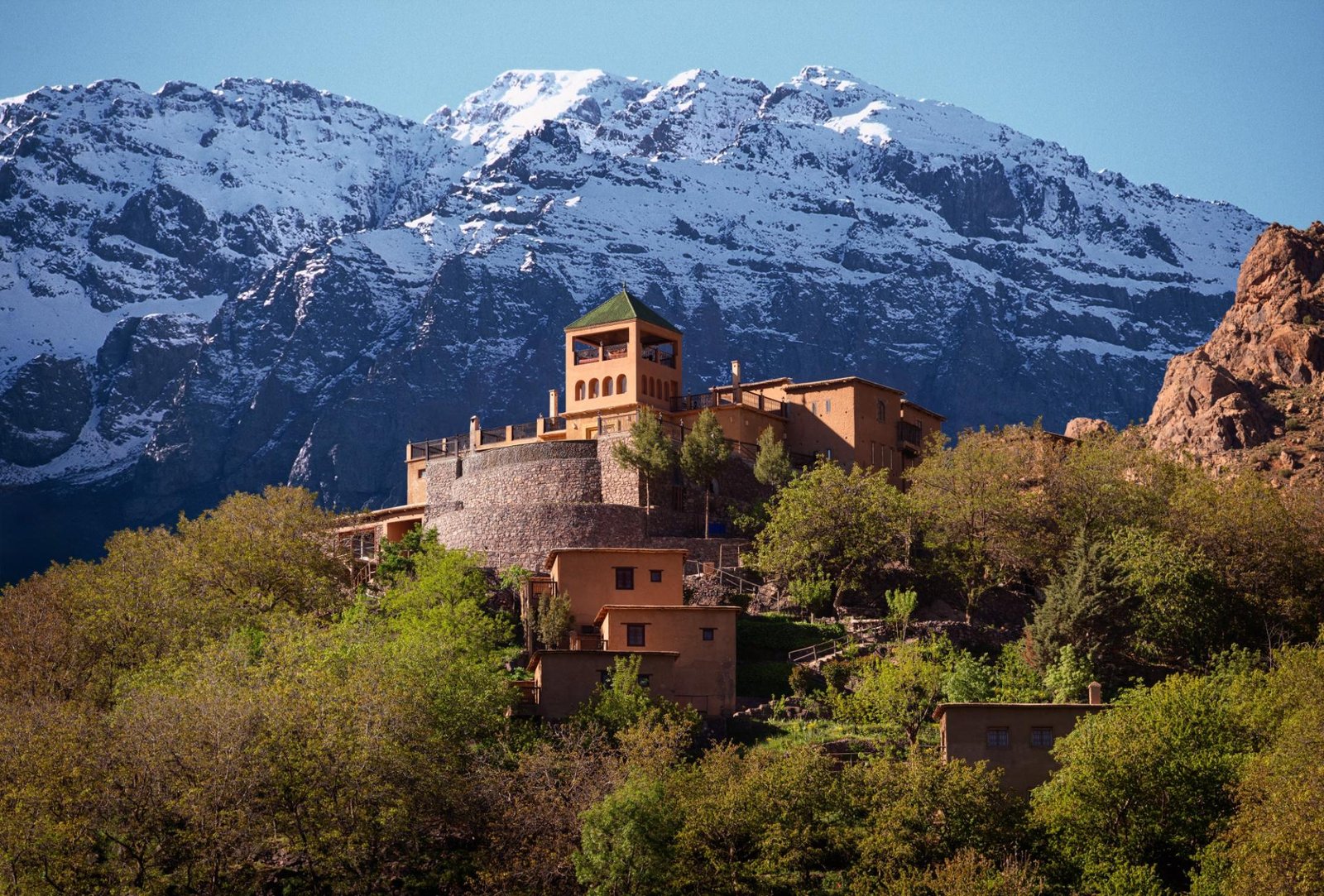 https://overlandtraveltips.com/wp-content/uploads/2026/08/kasbah-du-toubkal-new-classic-1-1.jpg