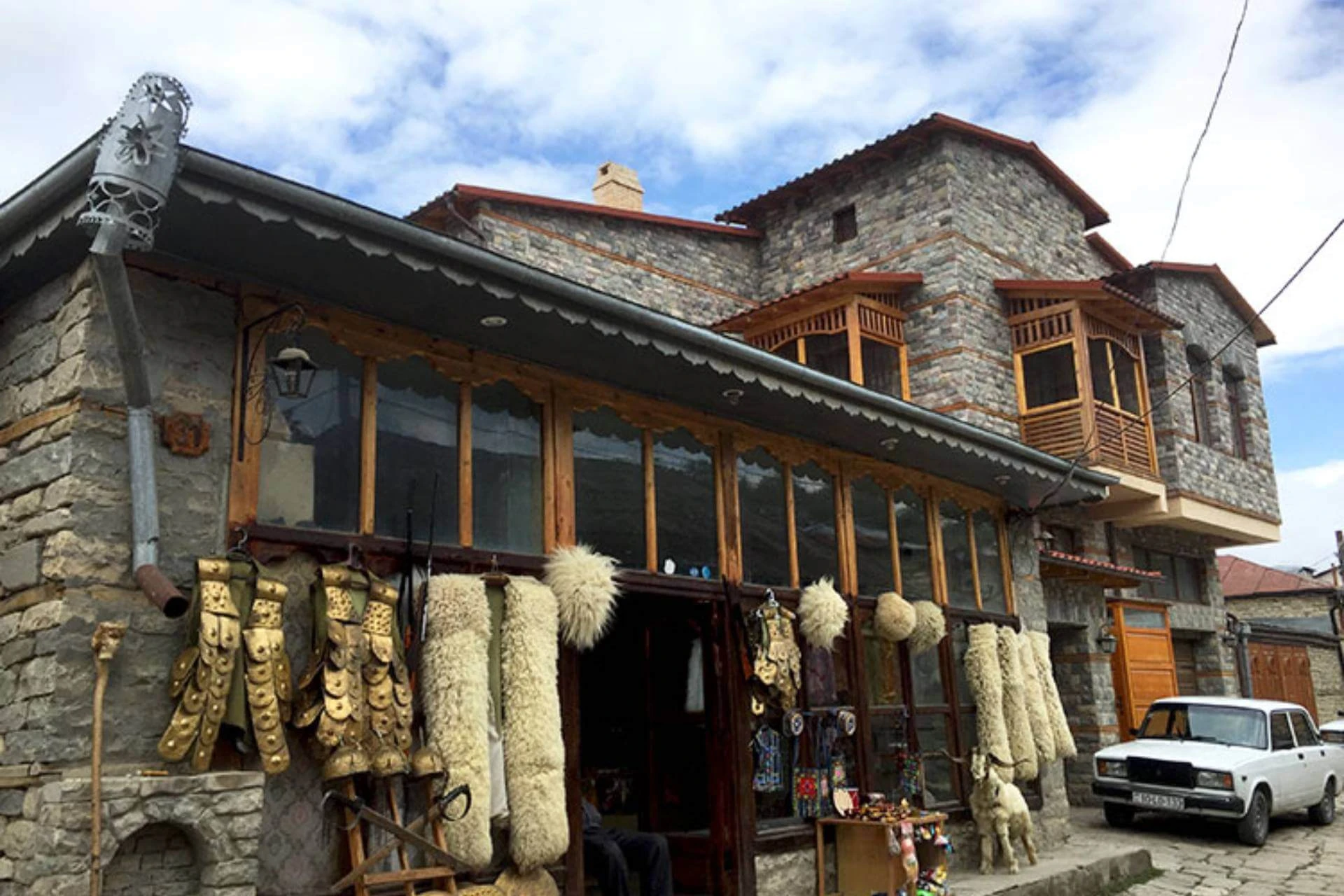 https://overlandtraveltips.com/wp-content/uploads/2026/08/lah-main-1.webp