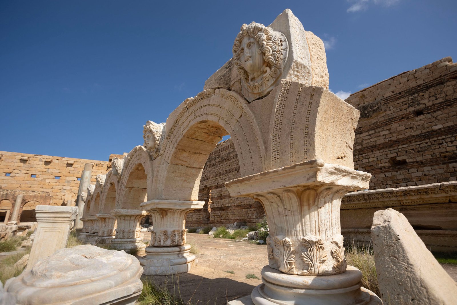 https://overlandtraveltips.com/wp-content/uploads/2026/08/leptis-magna03.jpg
