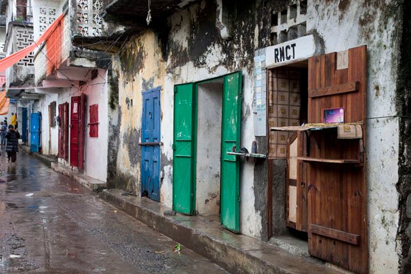 https://overlandtraveltips.com/wp-content/uploads/2026/08/mutsamudu-medina01.jpg