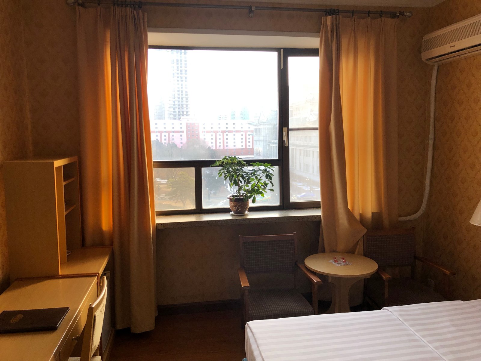https://overlandtraveltips.com/wp-content/uploads/2026/08/original-pyongyanghotel1.jpeg