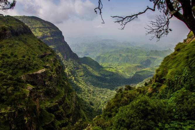 https://overlandtraveltips.com/wp-content/uploads/2026/08/simien_mountains_scenery__banner.jpg