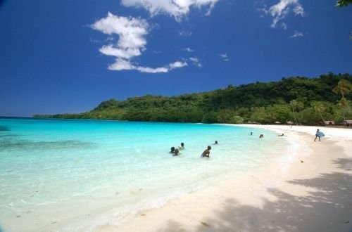 https://overlandtraveltips.com/wp-content/uploads/2026/08/the-espiritu-champagne-beach.jpg